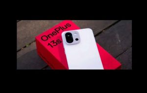 وانپلاس ۱۳ اس در هند از قابلیت شارژ سریع و ویرایش عکسهای ۵۰ مگاپیکسلی بهرهمند میشود وانپلاس ۱۳ اس در هند از قابلیت شارژ سریع و ویرایش عکسهای ۵۰ مگاپیکسلی بهرهمند میشود